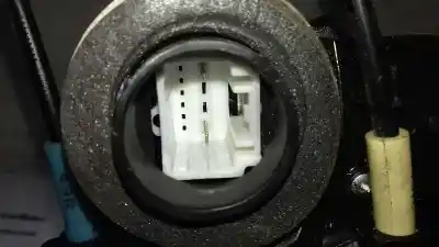 Автозапчасти б/у замок задней правой двери за toyota rav 4 (a3) 2.2 turbodiesel cat ссылки oem iam   
