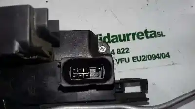 Piesă de schimb auto la mâna a doua încuietoare ușa fațã stânga pentru opel vectra c berlina 1.9 cdti referințe oem iam 13157763  