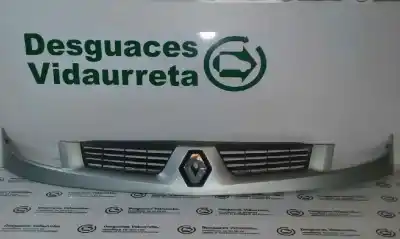 Автозапчасти б/у передняя решетка за renault kangoo express (fc0/1_) 1.9 dci 4x4 (fc0v) ссылки oem iam 