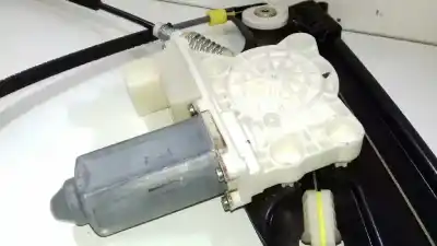 Second-hand car spare part passenger side right window regulator for bmw serie 7 (e65/e66) 735i oem iam references   