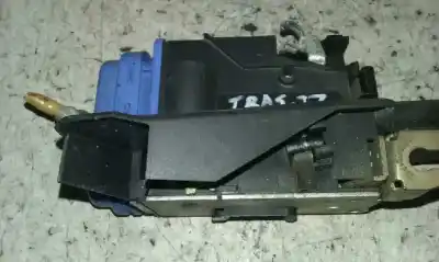 Автозапчастина б/у замок дверей заднього лівого для audi a4 berlina (b5) 1.9 tdi посилання на oem iam 8d08379015a  