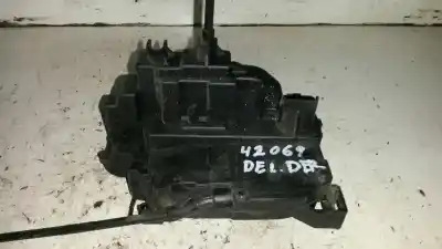 Peça sobressalente para automóvel em segunda mão fechadura da porta dianteira direita por renault clio iii exception referências oem iam 8200300125