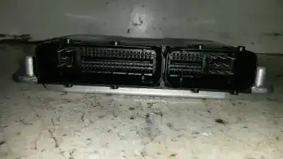 Автозапчастина б/у ебу контролер двигуна для volkswagen passat variant (3b6) highline посилання на oem iam 0281011205  038906019