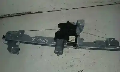 Peça sobressalente para automóvel em segunda mão elevador de vidros dianteira esquerda por dacia duster 1.5 dci diesel fap cat referências oem iam 807210751r