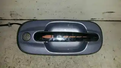 Peça sobressalente para automóvel em segunda mão puxador exterior frente direito por hyundai trajet (fo) 2.0 gls referências oem iam 