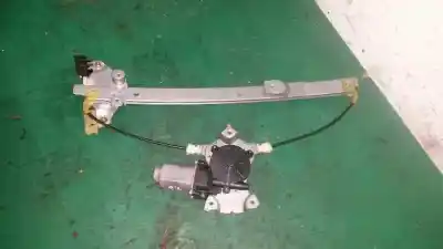 Автозапчастина б/у регулятор скла заднього правого для nissan primera berlina (p12) 1.6 cat посилання на oem iam 82700av610