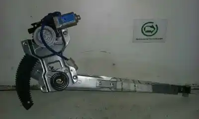 Pièce détachée automobile d'occasion léve glace avant droit pour hyundai matrix (fc) motor 1.6 ltr. - 76 kw cat références oem iam 