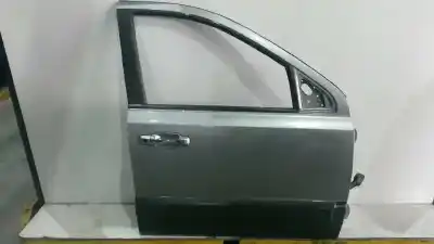 Second-hand car spare part front right door for kia sorento 2.5 crdi concept oem iam references 760043e111