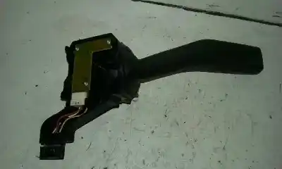 Pièce détachée automobile d'occasion commande de clignotants pour volkswagen caddy ka/kb (2k) 1.9 tdi références oem iam 1k0953513  