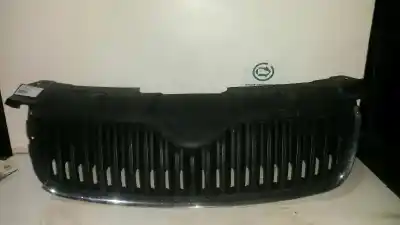 Автозапчасти б/у передняя решетка за skoda fabia combi (5j5) 1.9 tdi ссылки oem iam 5j0853668a