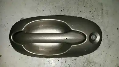 Автозапчасти б/у левая передняя наружная ручка за kia carnival ii 2.5 v6 lx 150 cv / 110 kw ссылки oem iam 