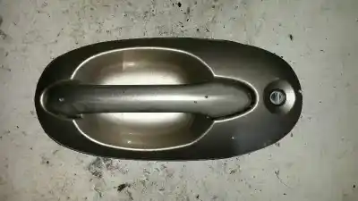 Автозапчасти б/у наружная рукоятка передняя справа за kia carnival ii 2.5 v6 lx 150 cv / 110 kw ссылки oem iam 