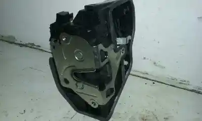 Second-hand car spare part rear right door lock for bmw x3 (e83) 3.0 d oem iam references 51227202148