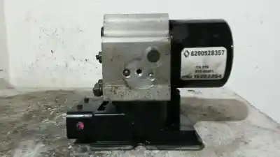 Second-hand car spare part abs for renault master ii phase 2 combi 2.5 diesel dci fap cat oem iam references 15052204