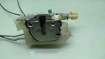 Pezzo di ricambio per auto di seconda mano serratura porta anteriore sinistra per isuzu d-max i (tfr, tfs) 3.0 ditd 4x4 (tfs85_) riferimenti oem iam   100807