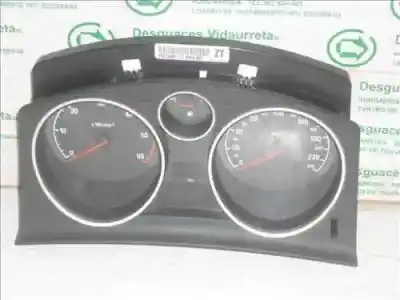 Second-hand car spare part dashboard for opel zafira b * oem iam references 13225980