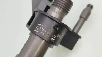 Second-hand car spare part injector for bmw 5 (e60) 520 d oem iam references 13537805428 0445116001 080425 779787705 71hk7wh