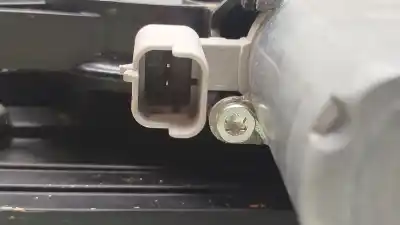 Автозапчастина б/у регулятор переднього правого скла для fiat doblo furgoneta/monovolumen (510_, 511_) bluehdi 100 посилання на oem iam   9840175580