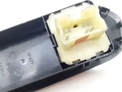 Second-hand car spare part left front power window switch for dacia duster (hs_) 1.5 dci oem iam references 254116484r  809604296r 254117873r