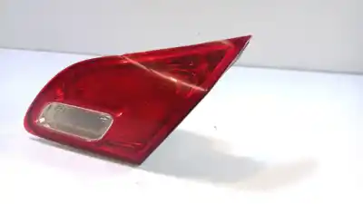 Recambio de automóvil de segunda mano de PILOTO TRASERO DERECHO INTERIOR para OPEL ASTRA J (P10) 1.7 CDTI (68) referencias OEM IAM   