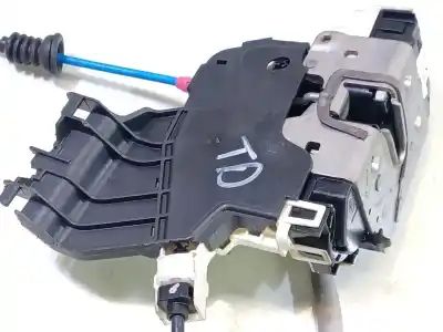 Автозапчасти б/у замок задней правой двери за mercedes-benz cla shooting brake (x117) cla 200 (117.943) ссылки oem iam a2047302835 a2040085999 a0997305600