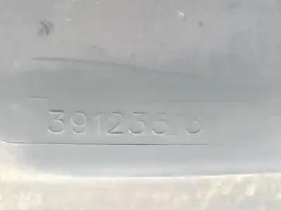 Автозапчасти б/у передняя левая колесная арка за opel crossland x / crossland (p17, p2qo) 1.2 (75) ссылки oem iam 329123513  