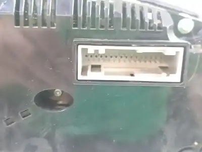 Peça sobressalente para automóvel em segunda mão quadrante por audi q5 (8rb) 2.0 tdi quattro referências oem iam  503002425431 8r0920930t