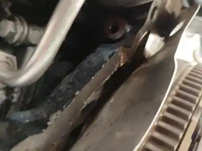 Pezzo di ricambio per auto di seconda mano motore completo per volkswagen golf vi (5k1) 2.0 tdi riferimenti oem iam cbd  240284