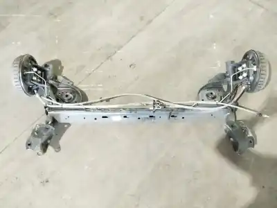 Pezzo di ricambio per auto di seconda mano asse posteriore per dacia logan mcv ii 1.5 blue dci 95 (k8jl) riferimenti oem iam 555114695r  555011165r
