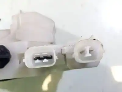 Second-hand car spare part left front door lock for honda accord vii (cl, cn) 2.2 i-ctdi (cn1) oem iam references   