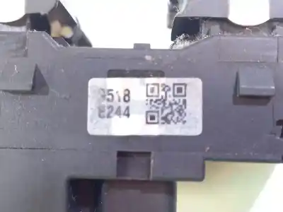 Second-hand car spare part left front power window switch for chevrolet aveo fastback (t300) 1.3 d oem iam references 95188246  95188244 Second-hand car spare part left front power window switch for chevrolet aveo fastback (t300) 1.3 d oem iam references 95188246  95188244