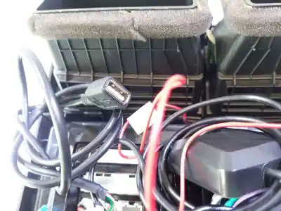 Автозапчастина б/у багатофункційний дисплей для chevrolet aveo fastback (t300) 1.3 d посилання на oem iam    Автозапчастина б/у багатофункційний дисплей для chevrolet aveo fastback (t300) 1.3 d посилання на oem iam