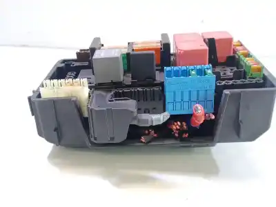 Second-hand car spare part fuse box unit for mercedes clase c t-model (s205) amg c 63 (205.286) oem iam references   
