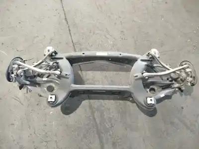 Peça sobressalente para automóvel em segunda mão charrió / suporte de eixo de trás por mercedes-benz clase e (w213) e 220 d (213.004) referências oem iam 2134307