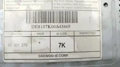 Автозапчастина б/у аудіо система / радіо cd для chevrolet captiva (c100, c140) 2.0 d посилання на oem iam  10r020375 agc7112rca 