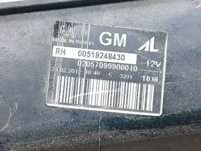 Автозапчасти б/у правый задний фонарь за opel combo furgoneta/monovolumen (x12) 1.3 cdti (b05) ссылки oem iam 95513785 02057099900010 00519248430