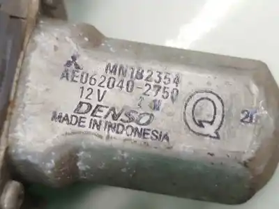 Pezzo di ricambio per auto di seconda mano alzacristalli anteriore destro per mitsubishi l200 / triton (ka_t, kb_t) 2.5 di-d 4wd (kb4t) riferimenti oem iam mn117556  