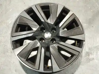 Second-hand car spare part RIM for PEUGEOT 2008 II (UD_, US_, UY_, UK_) 1.2 PURETECH 130 OEM IAM references 9828186880  
