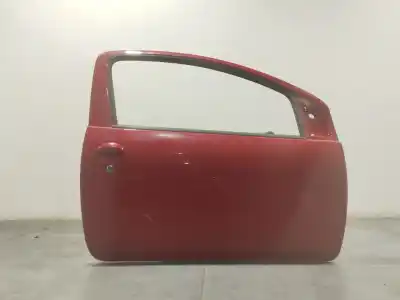 Peça sobressalente para automóvel em segunda mão porta dianteira direita por toyota aygo (_b1_) 1.0 (kgb10_) referências oem iam 670010h020