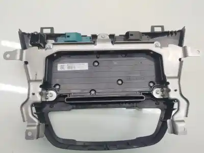 Peça sobressalente para automóvel em segunda mão sistema de áudio / rádio cd por opel insignia a (g09) 2.0 cdti (68) referências oem iam   13273255 Peça sobressalente para automóvel em segunda mão sistema de áudio / rádio cd por opel insignia a (g09) 2.0 cdti (68) referências oem iam   13273255