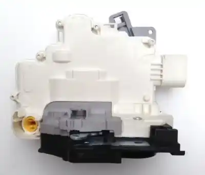 Second-hand car spare part front right door lock for audi a4 b8 avant (8k5) 3.2 fsi quattro oem iam references 8j1837016a cer018 9a783721601 8j1837016a 3c1837016b 3c1837016a 8j2837016a