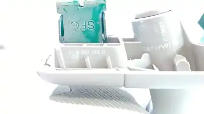 Автозапчастина б/у правильний натір для volkswagen t-cross (c11) 1.0 tsi посилання на oem iam   2gm857552d