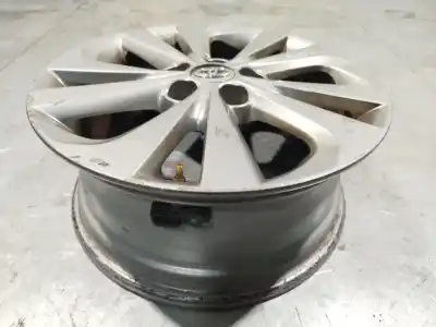 Автозапчастина б/у шина для toyota auris ranchera familiar (_e18_) 1.8 hybrid (zwe186_) посилання на oem iam  17x7j et50 hl47307