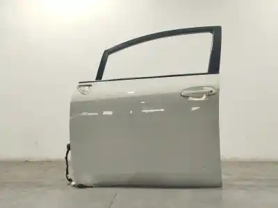 Tweedehands auto-onderdeel linker voordeur voor toyota verso (_r2_) 1.6 d4-d (war20_) oem iam-referenties 670020f020