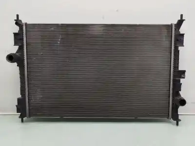 Second-hand car spare part water radiator for opel vivaro c furgón (k0) 1.5 oem iam references 9675747980
