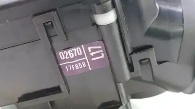 Pezzo di ricambio per auto di seconda mano comando pulito per toyota auris (_e18_) 2.0 d-4d (ade186_) riferimenti oem iam   0267017f858