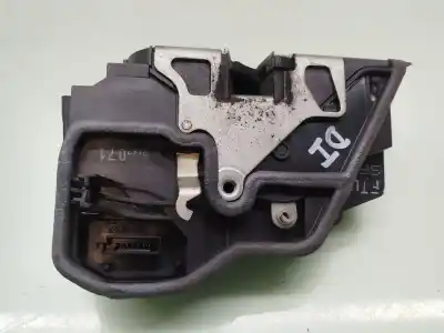Second-hand car spare part left front door lock for bmw x3 (e83) 2.0 d oem iam references 51217202143  7167071
