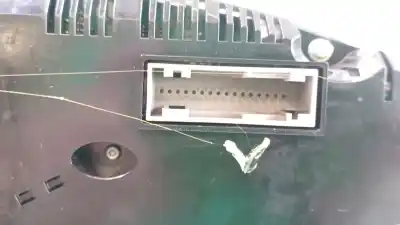 Peça sobressalente para automóvel em segunda mão quadrante por audi q5 (8rb) 2.0 tdi quattro referências oem iam  503002425407 8r0920930p