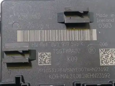 Автозапчасти б/у закрытый распределительный щит за audi q3 (f3b) 35 tdi ссылки oem iam 5q0950595m  8w1959595k