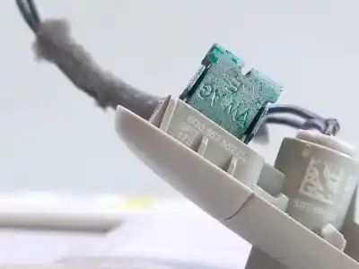 Автозапчасти б/у правая зона за volkswagen t-roc (a11, d11) 1.5 tsi ссылки oem iam 5g0857552ds3fd   Автозапчасти б/у правая зона за volkswagen t-roc (a11, d11) 1.5 tsi ссылки oem iam 5g0857552ds3fd